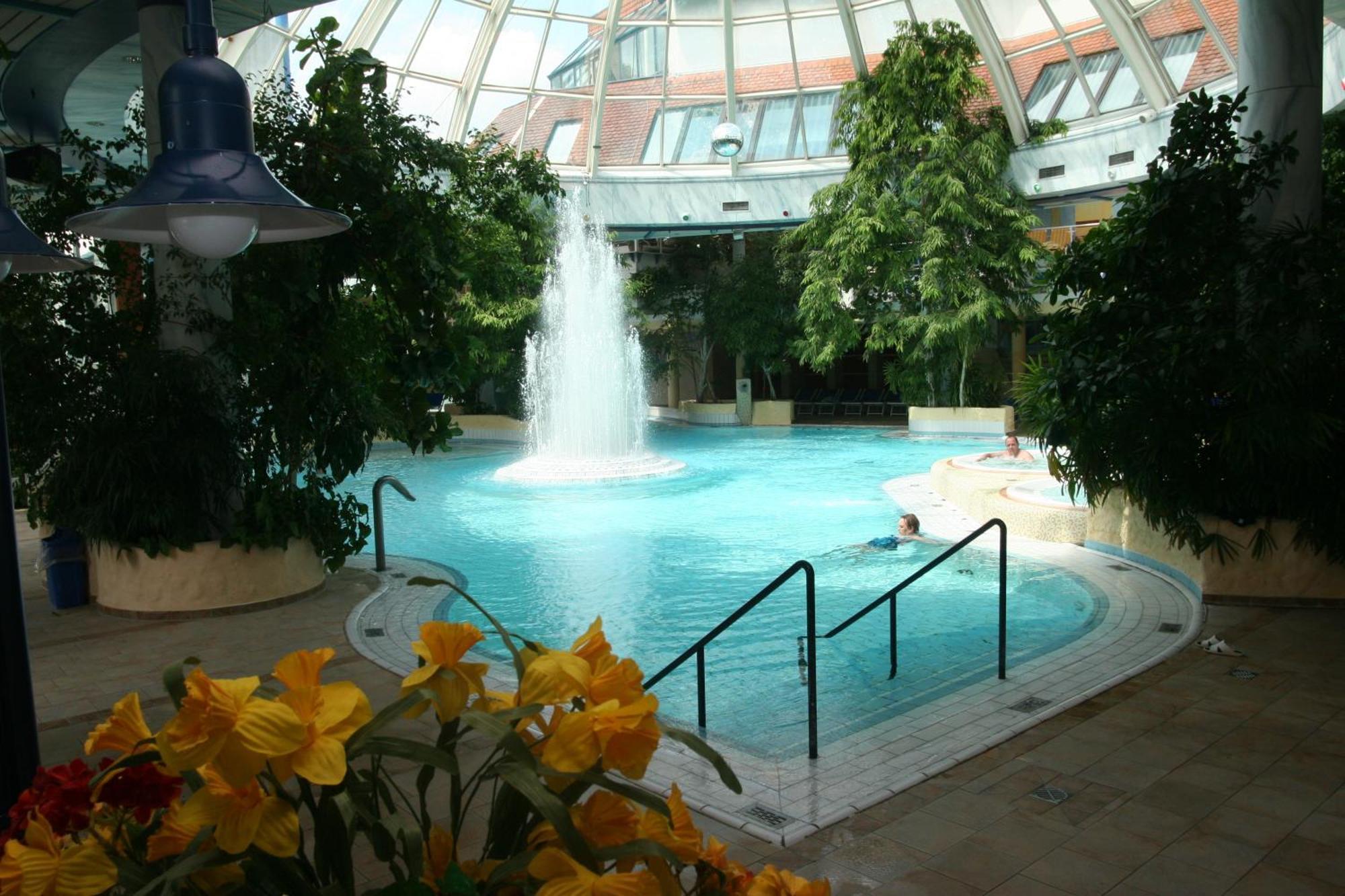 Vital Hotel Westfalen Therme Wellness Resort & Spa Bad Lippspringe Exterior foto
