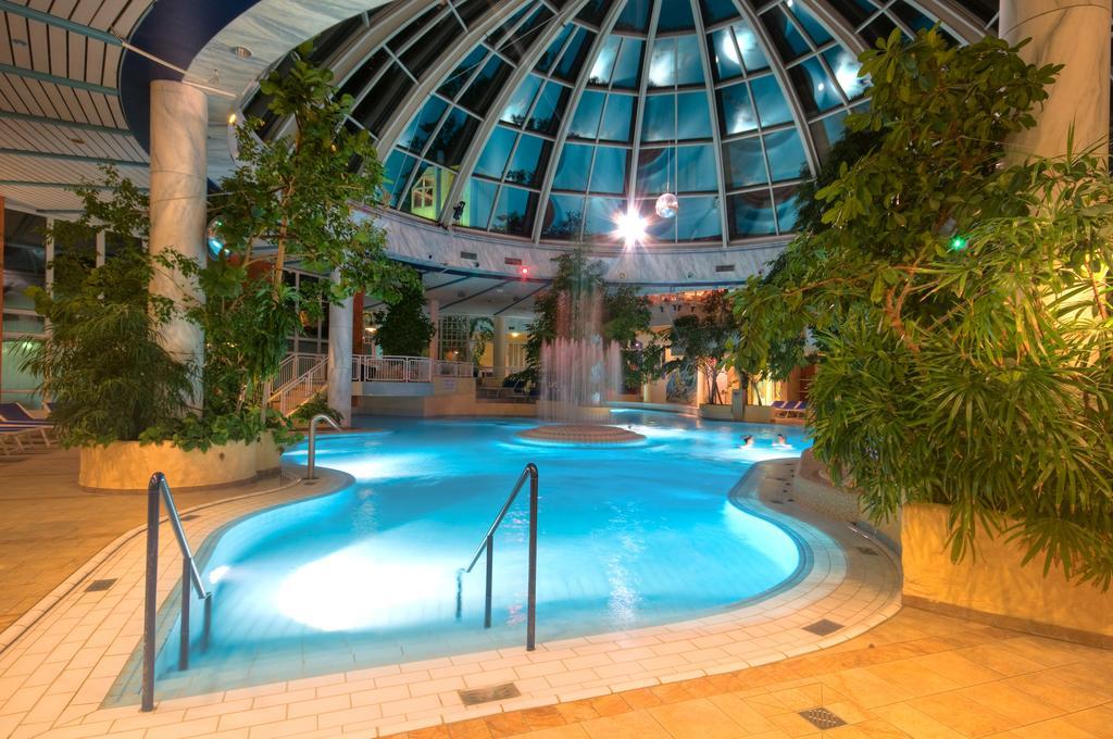 Vital Hotel Westfalen Therme Wellness Resort & Spa Bad Lippspringe Exterior foto